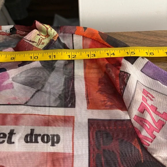 Tokyo Talkies Vintage Y2K Mesh Top Sunset Drop Postcard Newspaper Print M - Picture 7 of 10